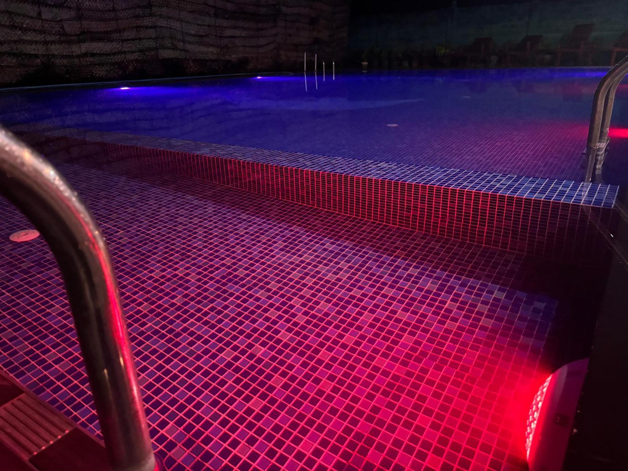 Paris Garden Resort Trikunamalaja Zewnętrze zdjęcie